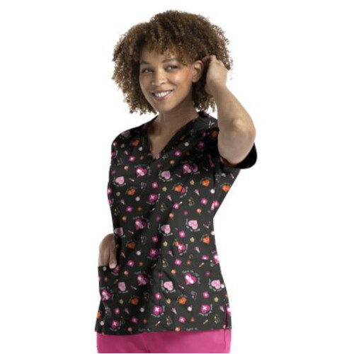 Hip Pocket Workwear - PRINTS - PRINTED CURVED V - NECK TOP